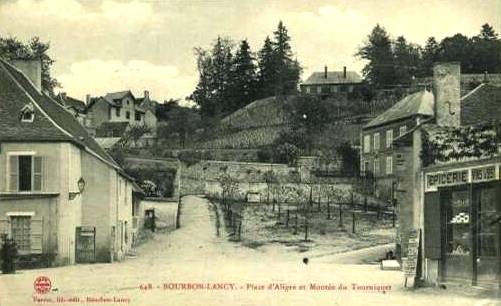 Bourbon-Lancy (Saône-et-Loire) La Montée du Tourniquet CPA