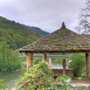 Brousse le chateau aveyron oratoire du cimetiere