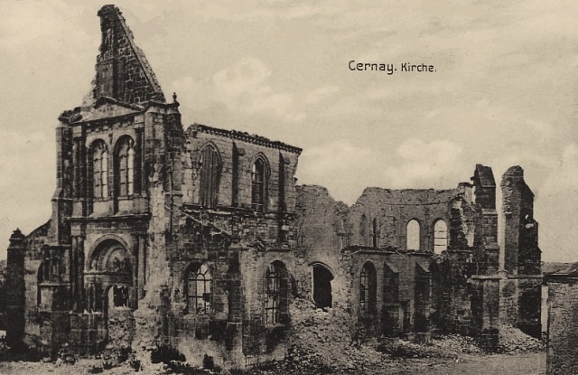 Cernay-en-Dormois (51) L'église ruinée en 1914 CPA