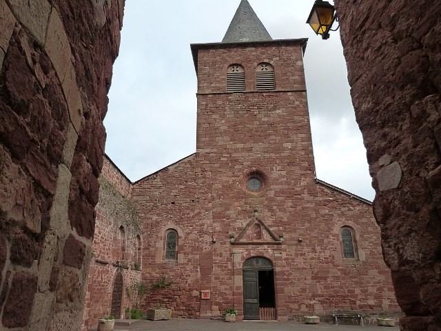 Clairvaux d aveyron aveyron eglise sainte blaise