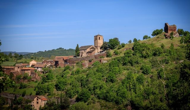 Combret aveyron l eglise saint jean baptiste