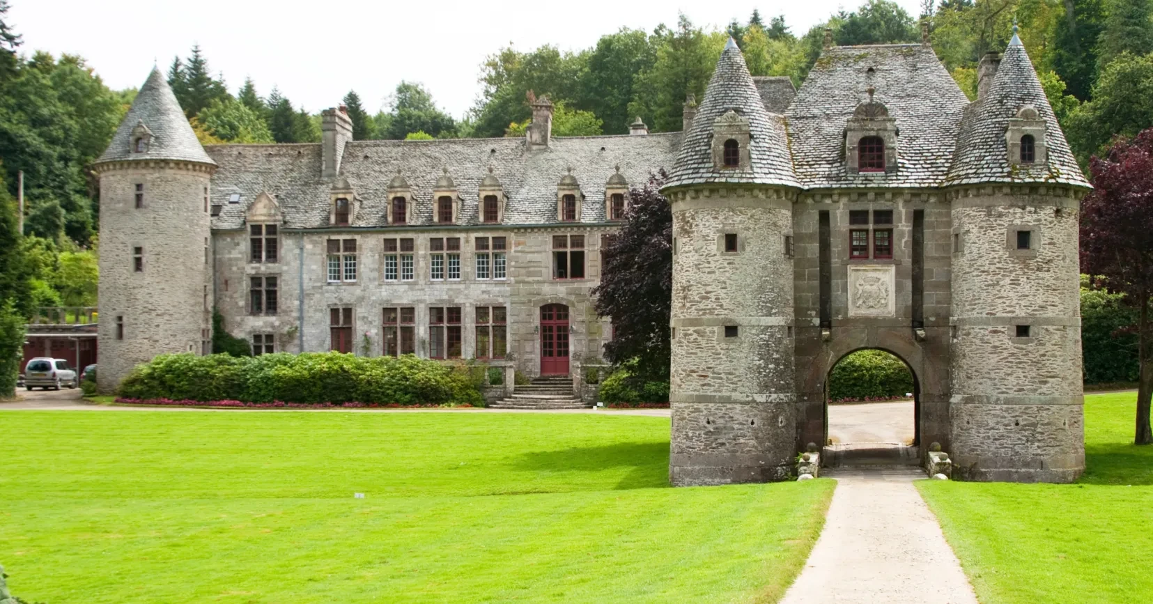 Nant aveyron le chateau de castelnau