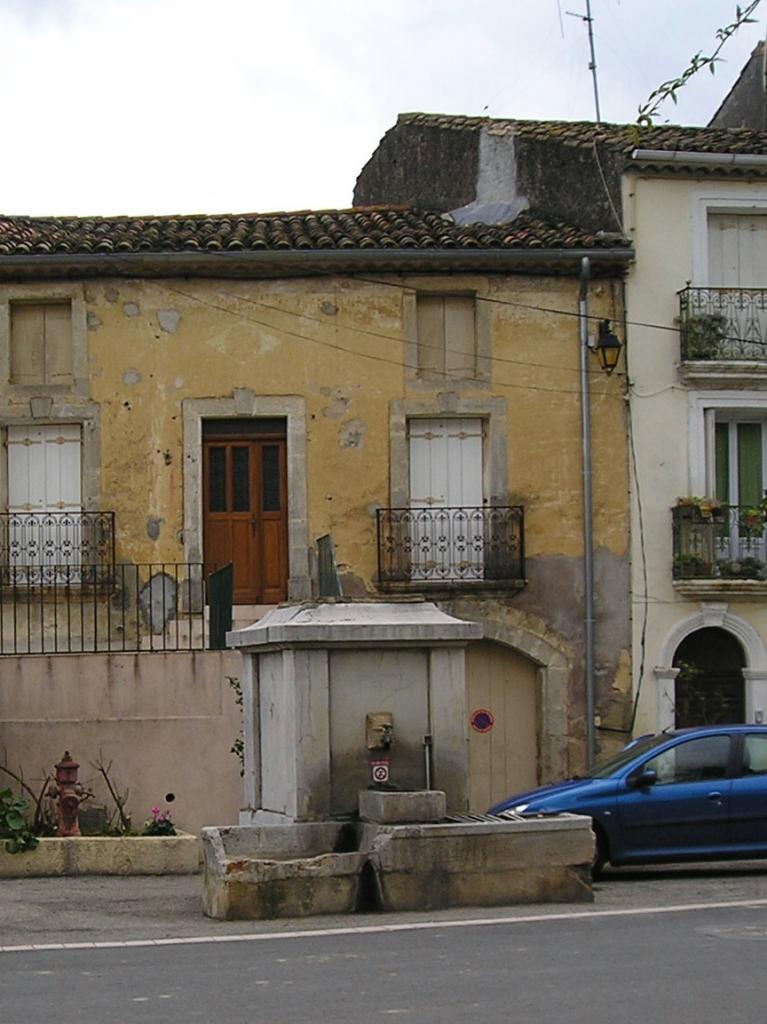 Puilacher (Hérault) La fontaine