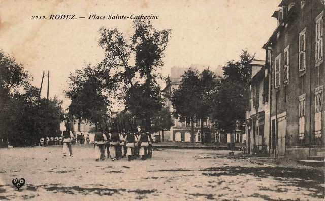 Rodez aveyron la place sainte catherine cpa