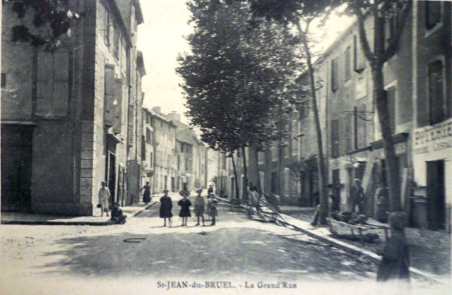 Saint jean du bruel aveyron la grande rue cpa