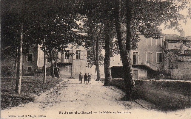 Saint jean du bruel aveyron la mairie et les ecoles cpa