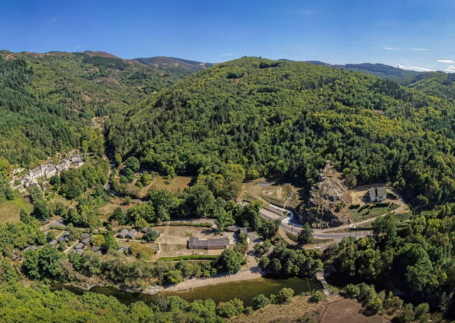 Saint jean du bruel aveyron la roque