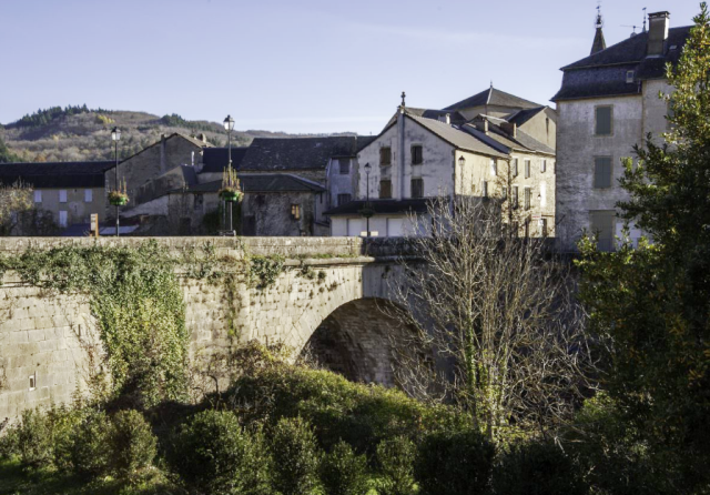 Saint jean du bruel aveyron le pont neuf