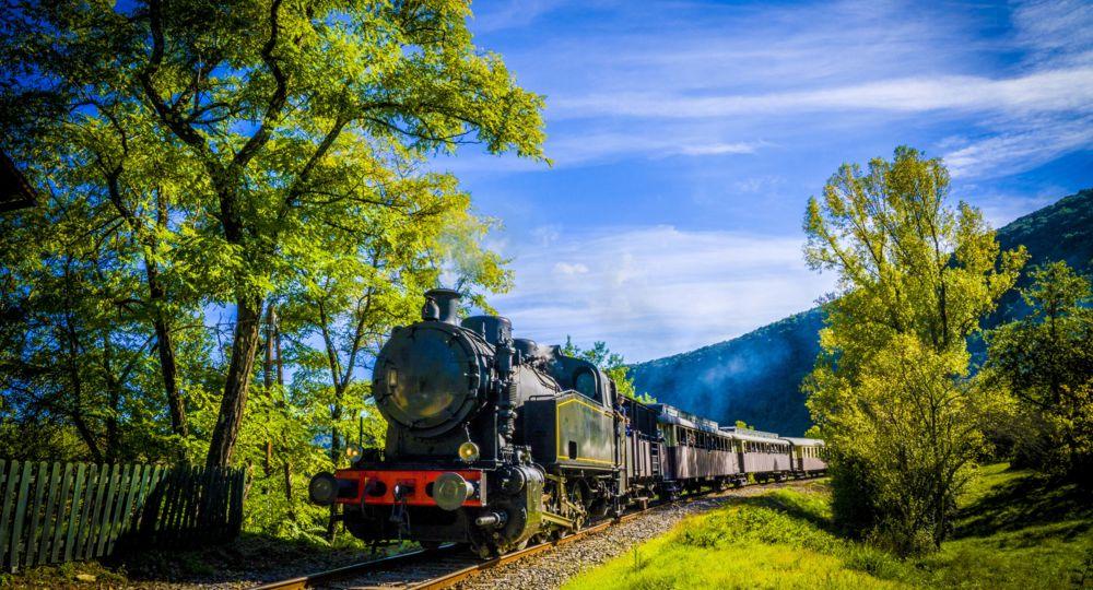 Anduze gard le train des cevennes